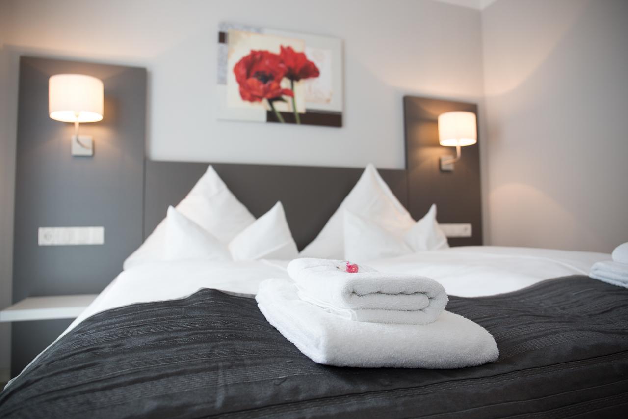 Aparthotel "Am Fliess" Гойерсверда Екстер'єр фото